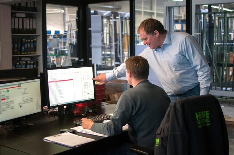 PAPIERLOSE FERTIGUNG - Dokumente elektronisch weiterreichen