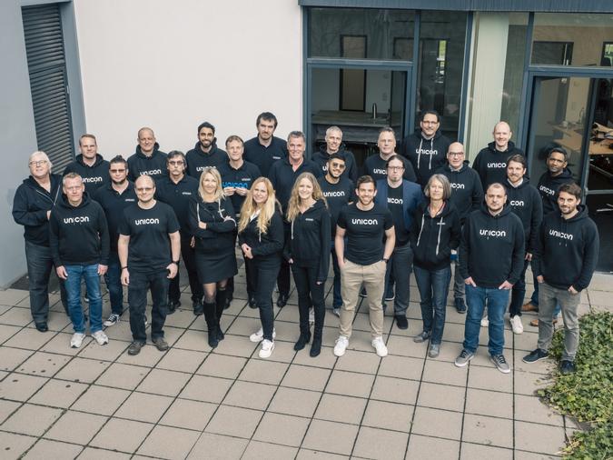 Mitarbeiter:innen