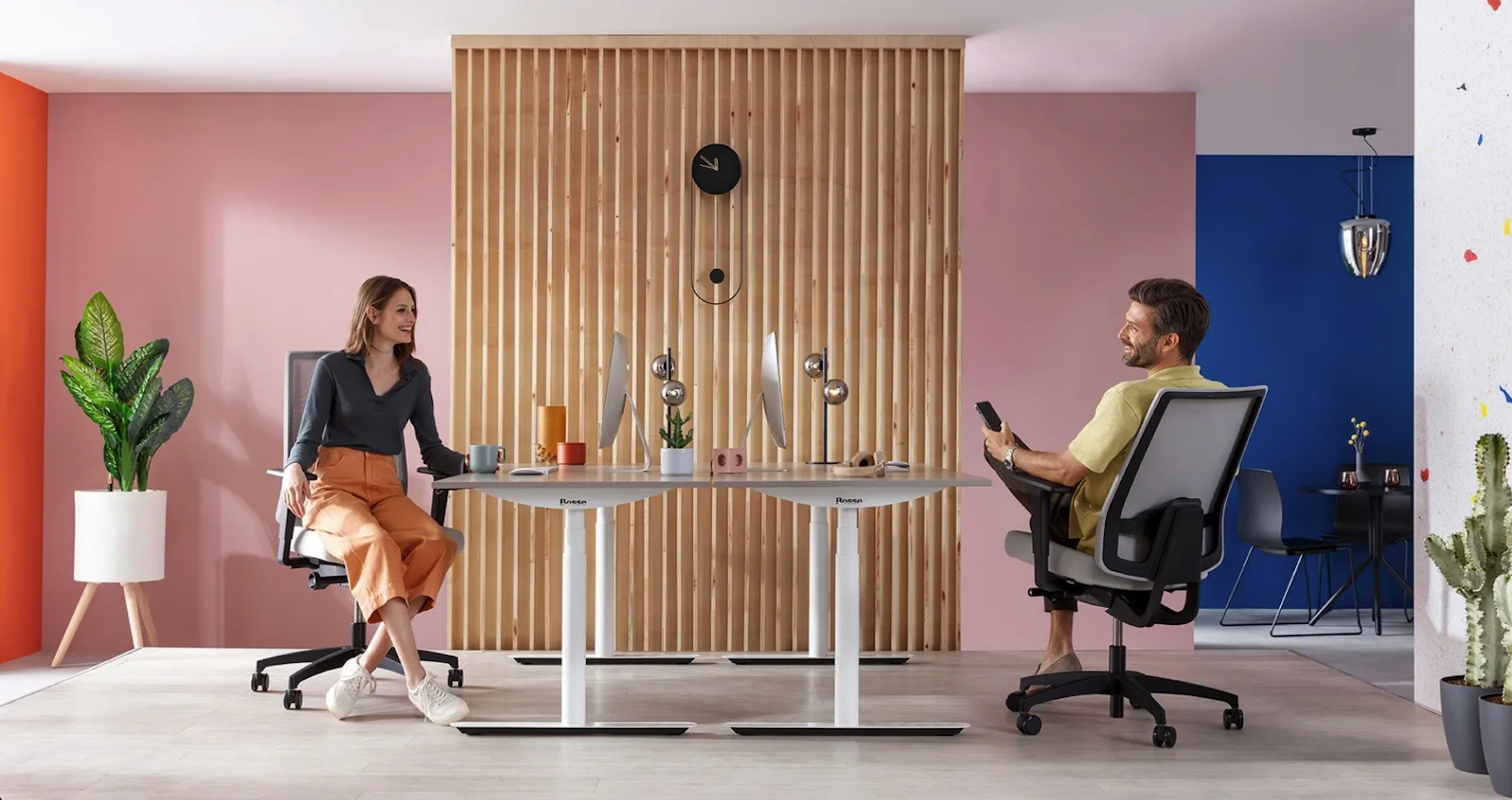Unternehmensfoto von Dauphin office interiors GmbH & Co.KG (1)