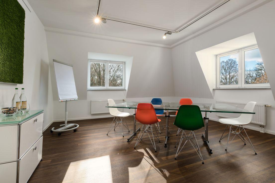 Company photo of Immoway - Perlfekt GmBH (1)
