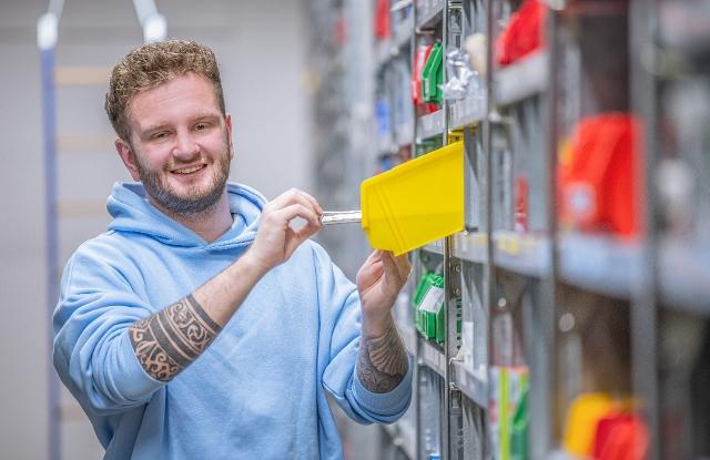 Mitarbeiter Technisches Zentrallager