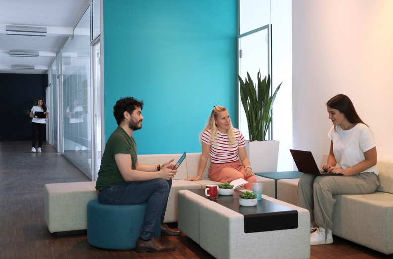 Meeting von mehreren Personen