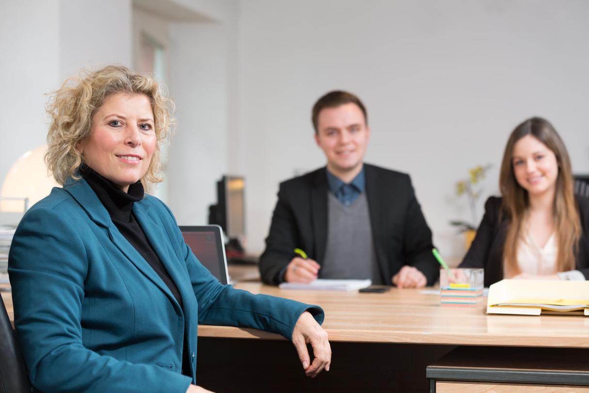 Teile des Teams von FürstenbergConsult