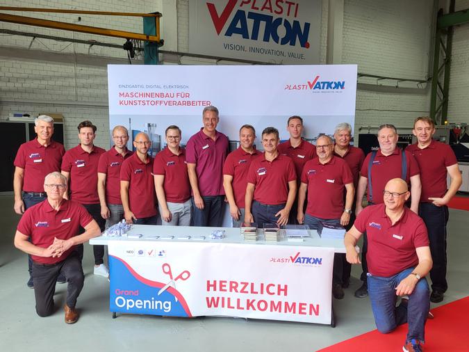 Das Team der PlastiVation Machinery GmbH