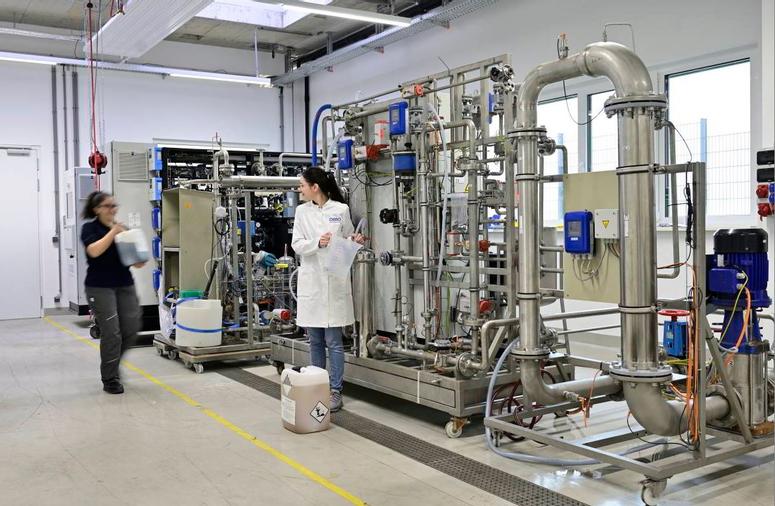 Schlüsselversuche werden in unserem Technikum durchgeführt