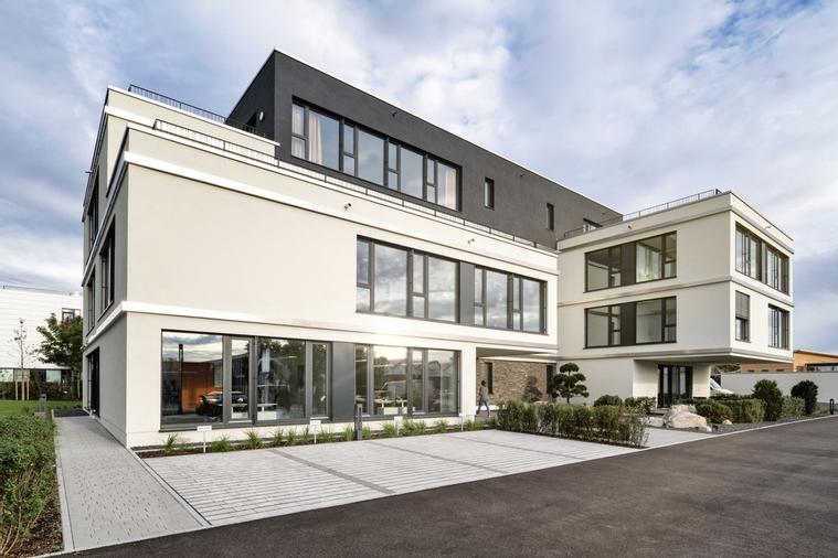 Moderner Büroneubau