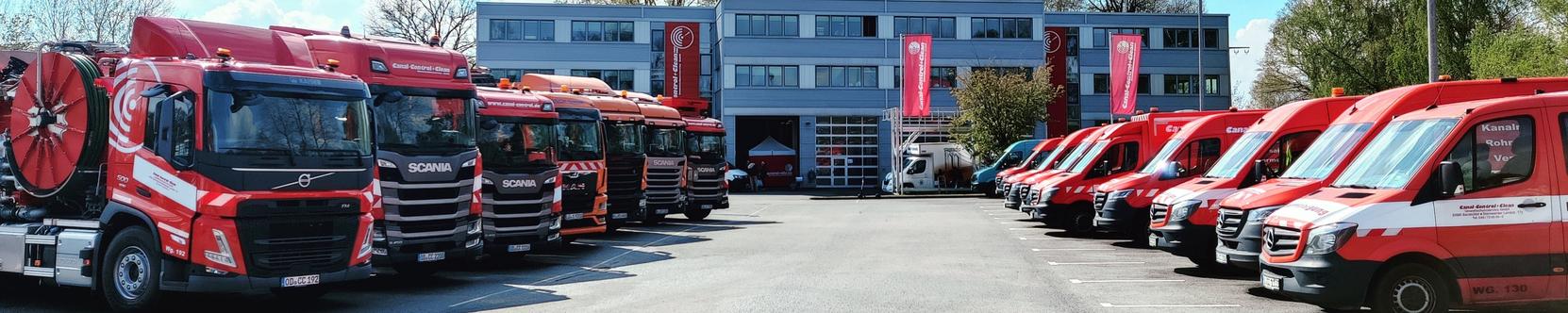 Bürogebäude, Spezialfahrzeuge, Werkstatt